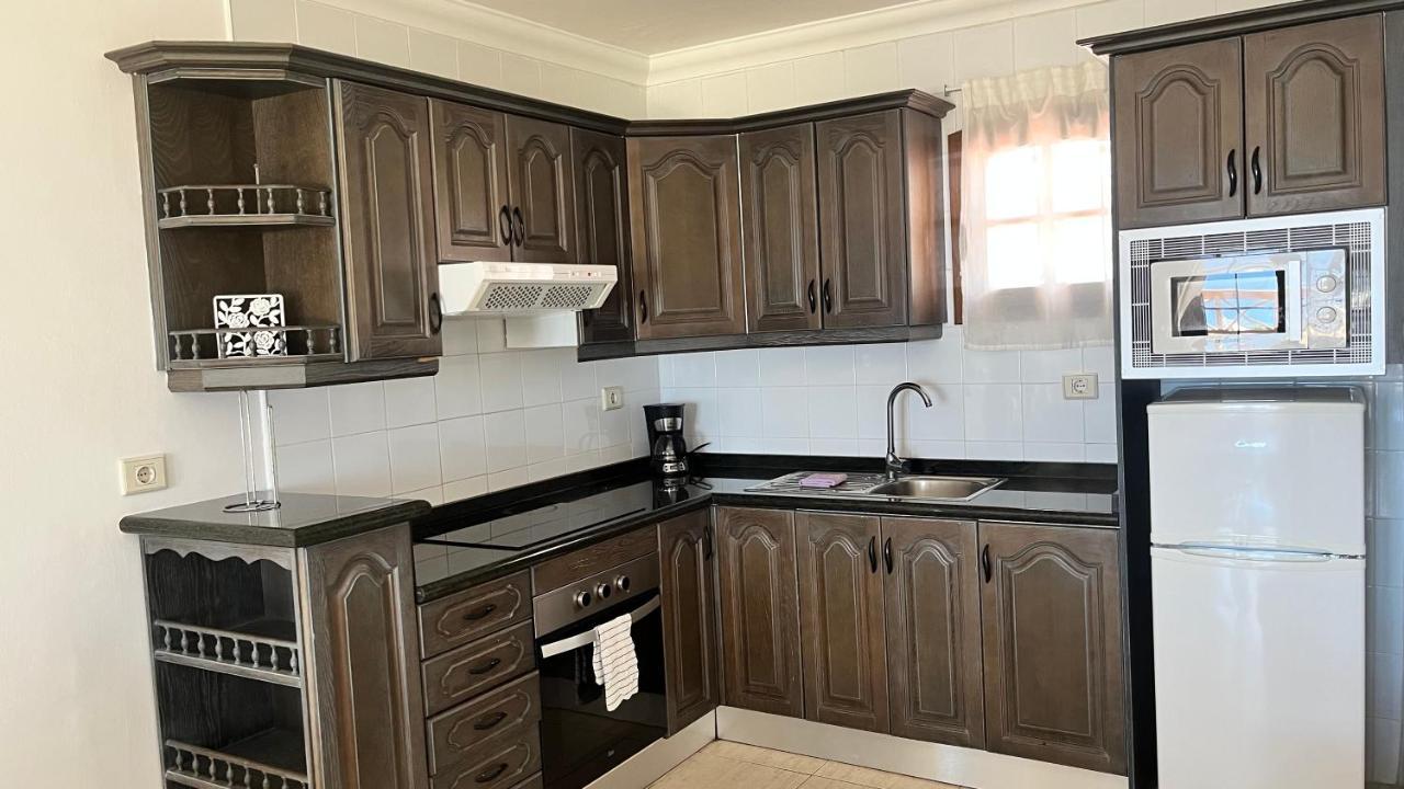 La Cumbre8A- 2 Bed-2 Bath - 1St Fl.- Air-Con-Wi-Fi Apartment Puerto del Carmen  Bagian luar foto